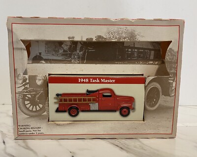 Readers Digest 1948 Task Master Fire Engine Die-cast Collectible 1:64 In Box NOS
