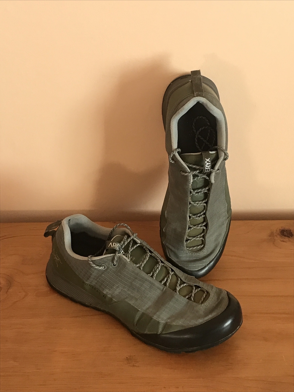 Arc'teryx Konseal FL Gore-Tex Vibram  Hiking Shoes Green  Size 6.5 Euro 40