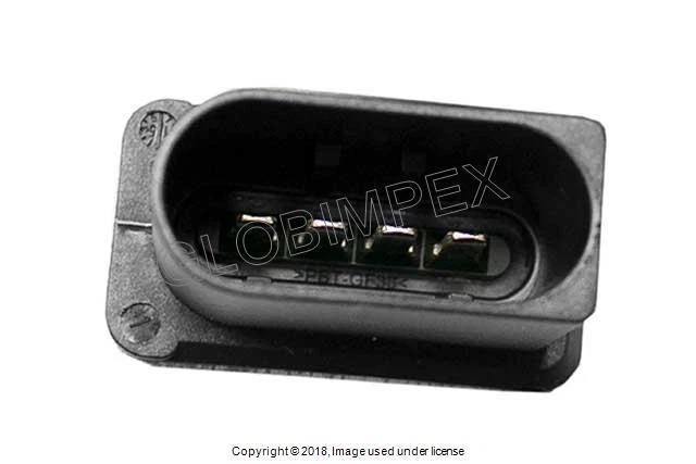 BMW E60 E70 E83 E90 E91 E92 etc. (2000-2011) Water Pump and Bolt Kit PIERBURG - Image 3 of 3