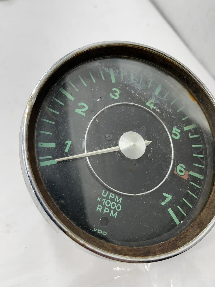 Porsche 912 VDO Green face Tachometer date stamped 902-741-302-01 GERMAN 1965 - Image 4 of 4