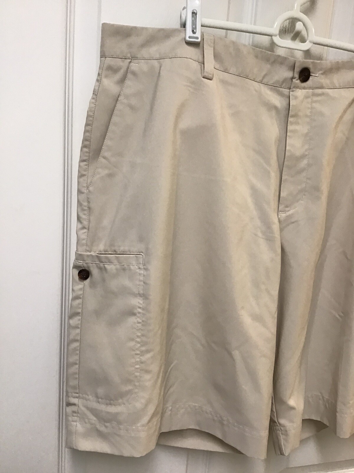 Adidas Men’s Flat Front Cargo Golf Shorts Light Khaki… Gem