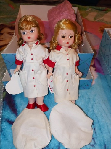 I Love Lucy Madame Alexander Chocolate Factory 8" Dolls ๐ฅ๐ฅ HOT DEAL ๐ฅ๐ฅ - Picture 2 of 5