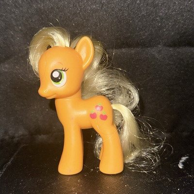 My Little Pony Applejack Orange Figure Blonde Wavy Mane Green Eyes 2in Plastic