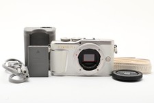 Near Mint OLYMPUS PEN E-PL9 Mirrorless Digital Camera Body 15672clicks