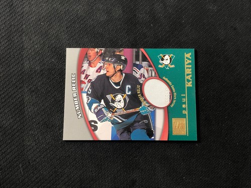 2001-02 TOPPS RESERVE PAUL KARIYA GAME-WORN NUMBER RELIC PATCH #TR-PK - Bild 1 von 2