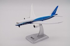 BOEING 787-8 1:400 Modell