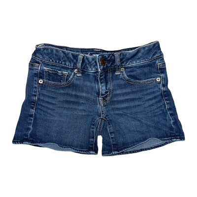 American Eagle AEO Medium Wash Pockets Shorts Womens