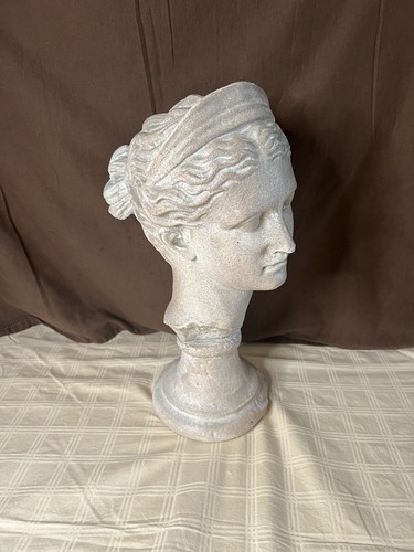 13” Austin Productions 1984. “Juno” Sculpture Roman Female Bust Statue Damaged - Picture 2 of 22