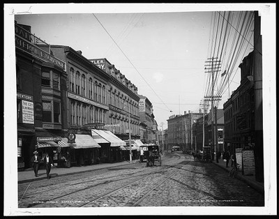 Middle Street,roads,tracks,buildings,carriages,signs,Portland,Maine,ME,c1904