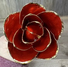 LIVING GOLD REAL ROSE DIPPED IN 24K YELLOW GOLD BOXED VALENTINES GIFT