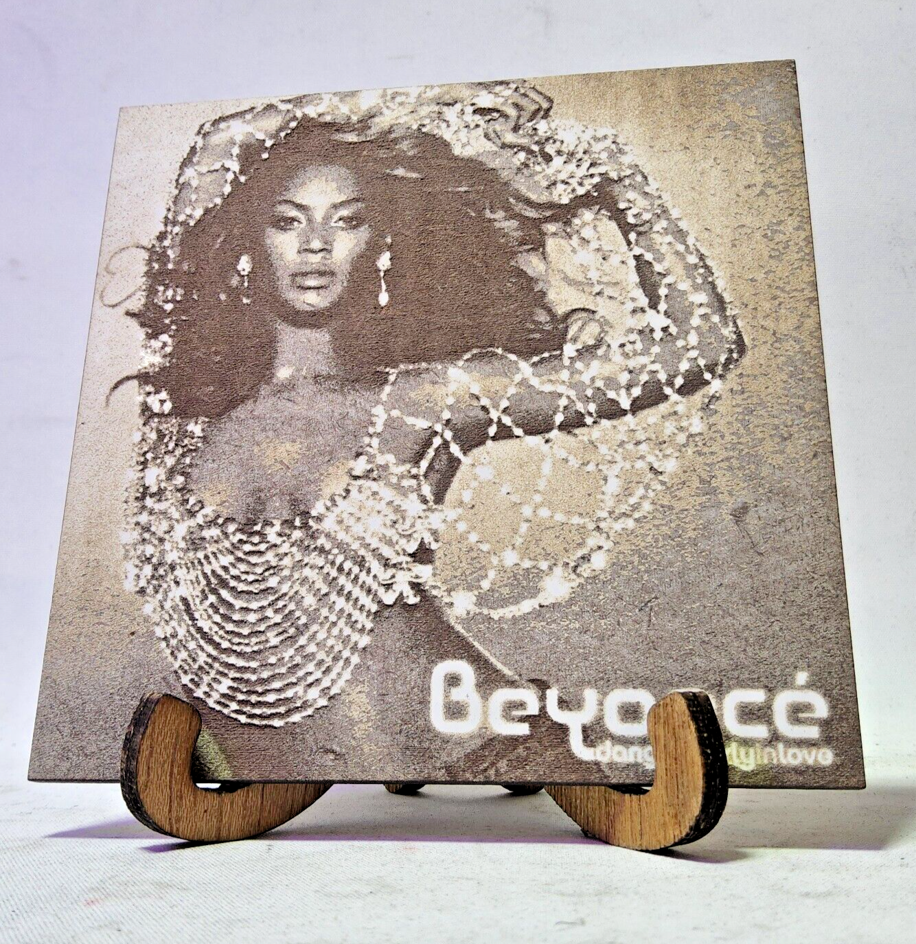 Laser engraved Beyonce textured 3d portrait mdf board 4.5x4.5 & 5x5 music artist