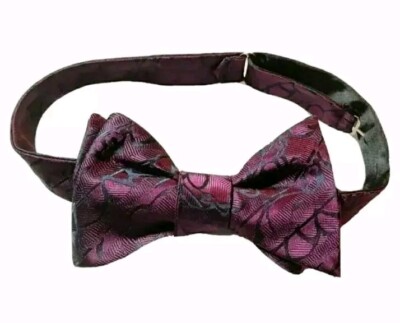 NEW Purple Silk ''Swirl'' Bowtie. Handmade. Self-tying. Adjustable to 18''