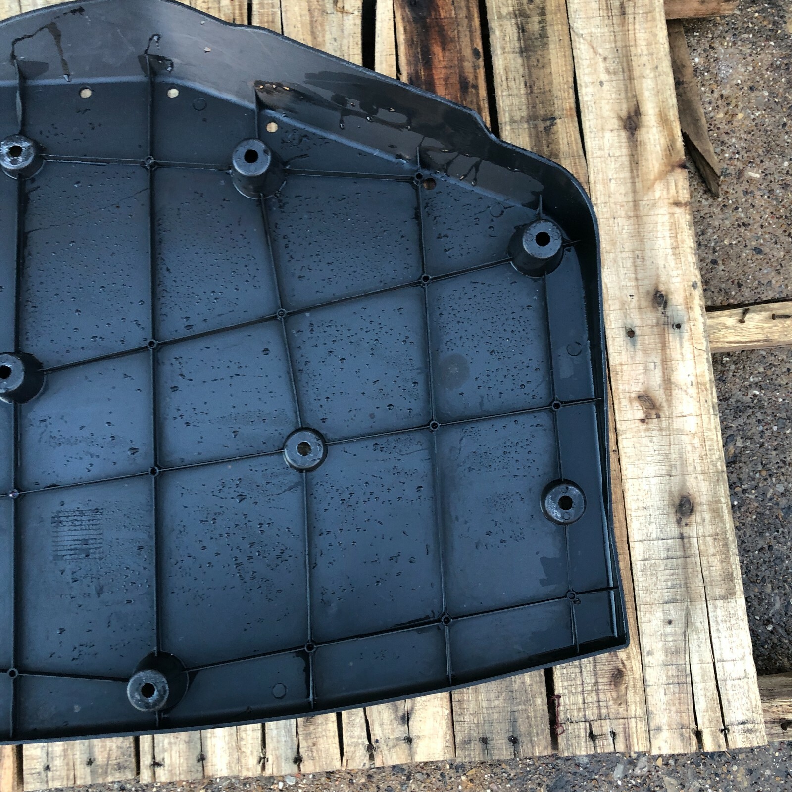 2014 - 2017 Maserati Ghibli Passenger Right Rear Underbody Splash Guard Shield