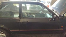 Porte avant et accessoires Ford ESCORT