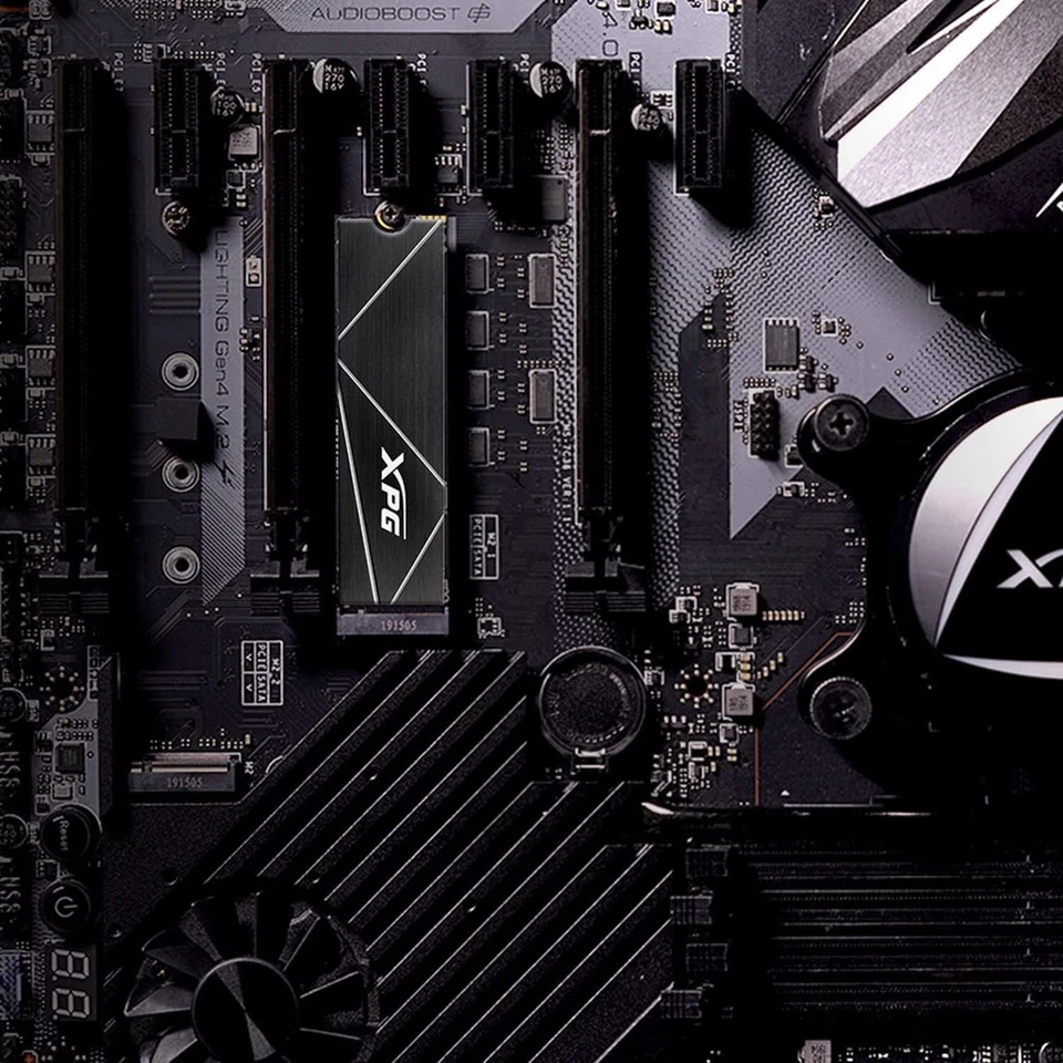 ADATA XPG GAMMIX S70 BLADE 2TB PCIe Gen4x4 M.2 2280 SSD 3D Graphics Processing H - Image 2 of 4