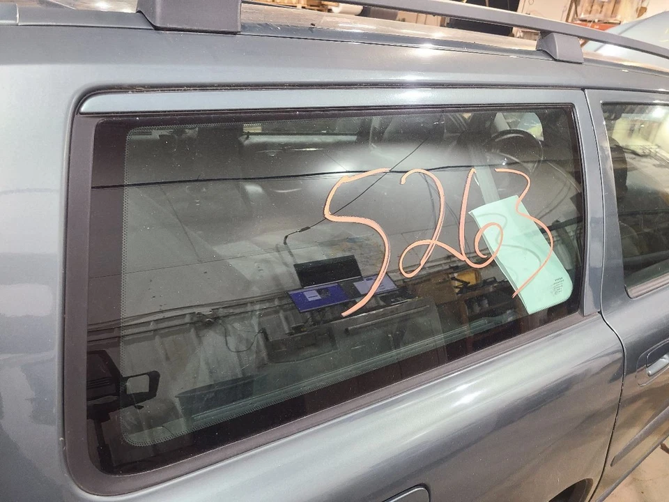 Estación de vidrio cuarto pasajero Wgn se adapta a 01-07 VOLVO SERIE 70 649810 Foto 3 de 4