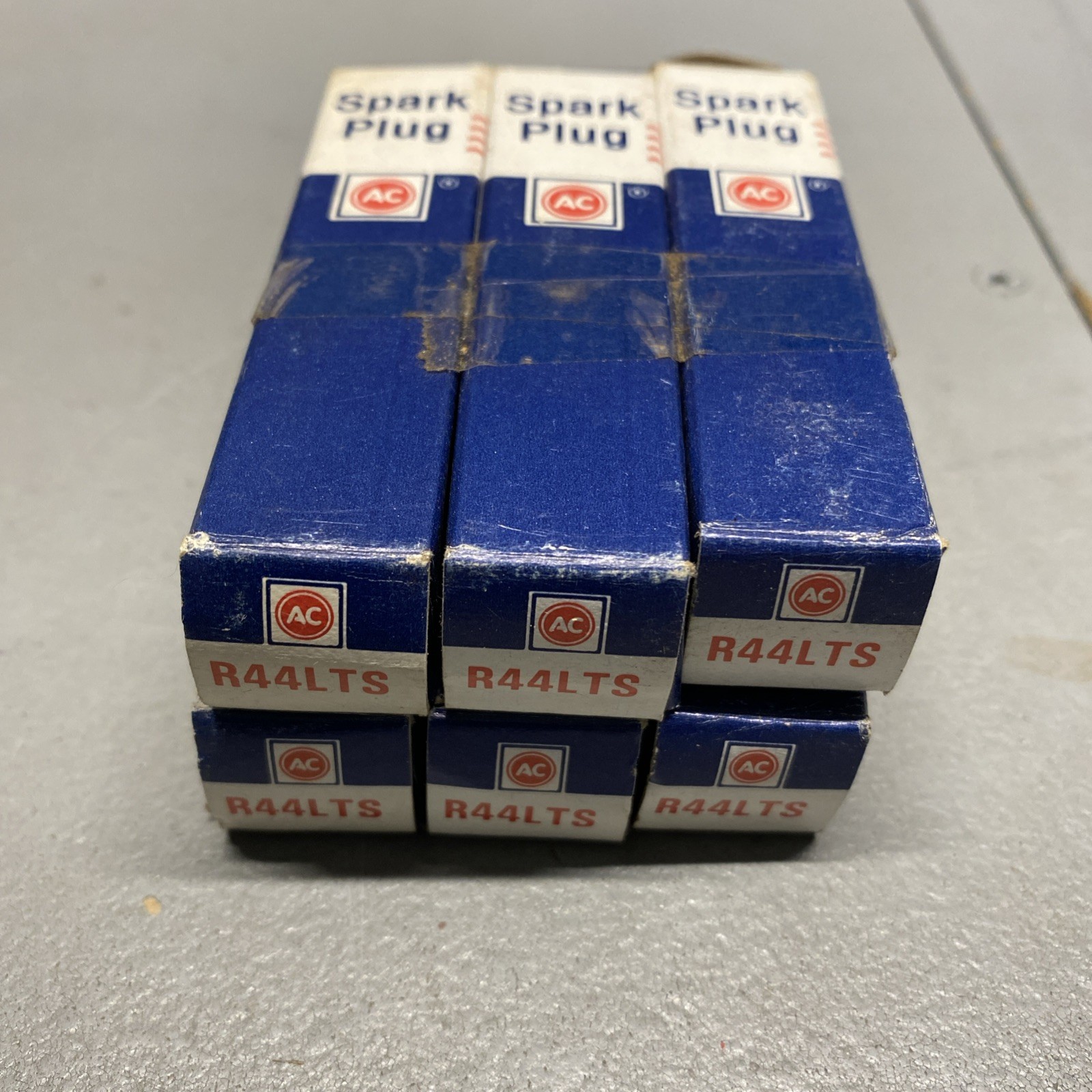 Vintage AC Delco Spark Plug # R44LTS Lot of 6 Plugs NOS