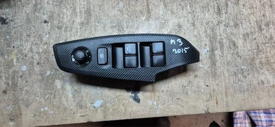 Mazda 3 Window Control Switch Front Right O/S 2016 MK3 Facelift OEM B45C684L1 - Image 1 of 4