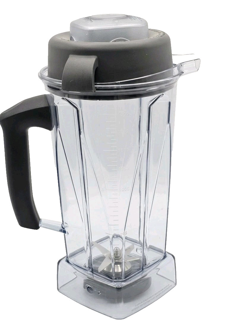 Vitamix Container 8 Cups 68oz 2L Blender Pitcher With Lid & Blades 5000 5200 EUC