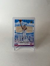 2022-23 Panini NBA Hoops - Skyview Devin Booker #19