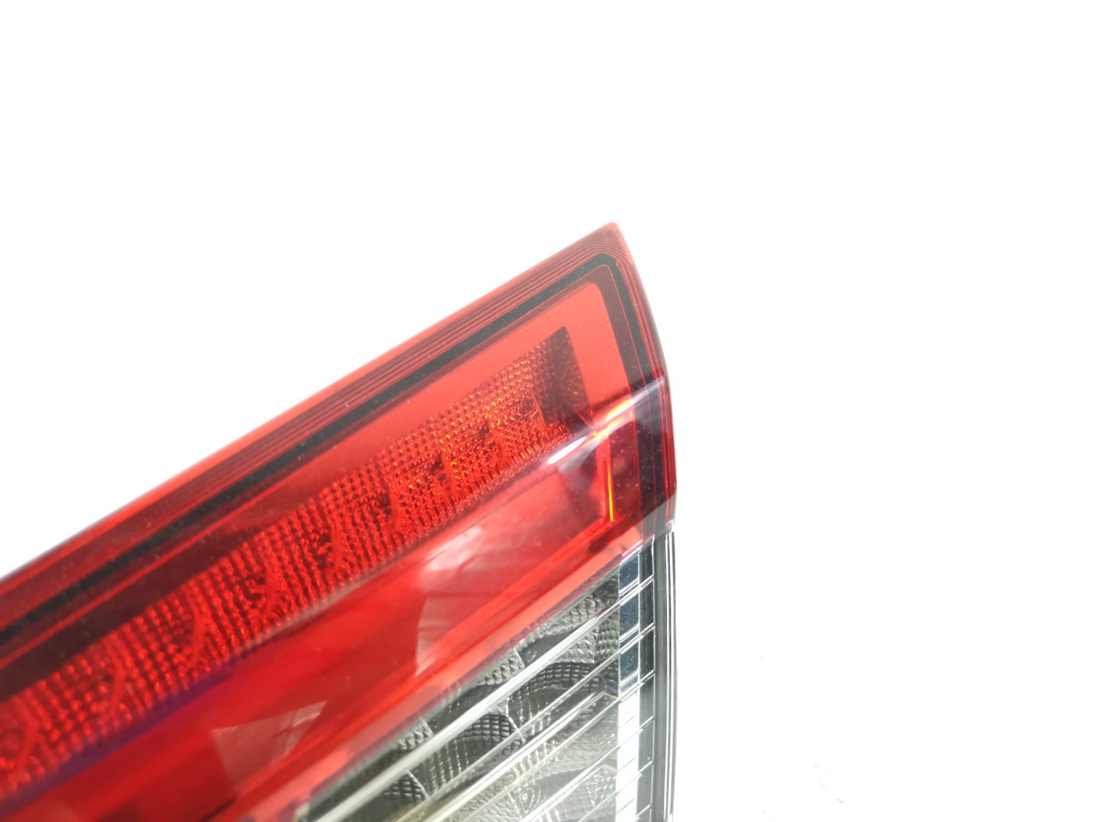 Maserati Ghibli S Q4 2015 Auto 3.0 L Rear Right Side Inner Tail Light Lamp OEM