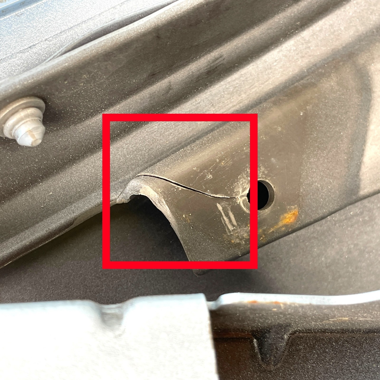 Aston Martin DB11 2017-2023 OEM Rear left driver bumper corner trim JY5315A282