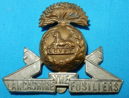 WW2 ERA LANCASHIRE FUSILIERS BRITISH MILITARY BI METAL CAP BADGE WORLD WAR II