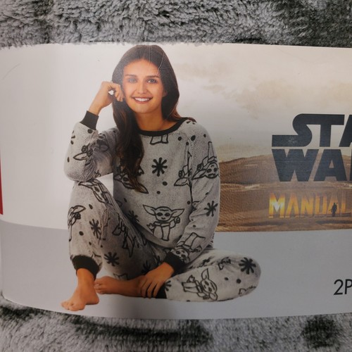 The Mandalorian Grogu Joger Pajamas Set Medium - Picture 6 of 6