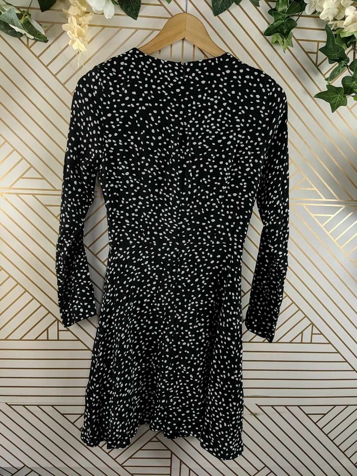 u0026 Other Stories Paris Atelier Spotted Black White mini Dress Long Sleeve  Size 2 | eBay