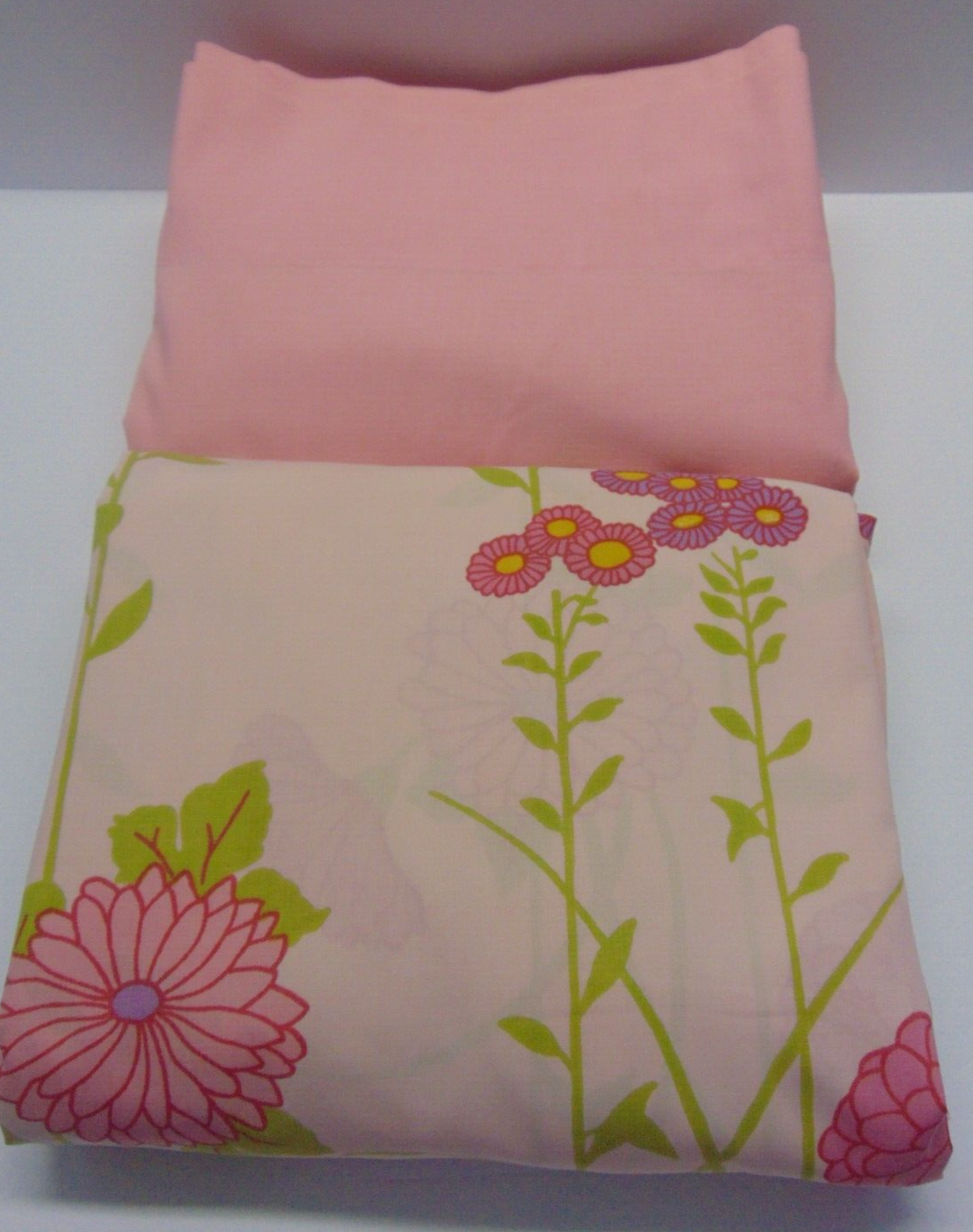 1 Vintage Percale Fitted Sheet Chrysanthemum1 Solid Pink Burlington