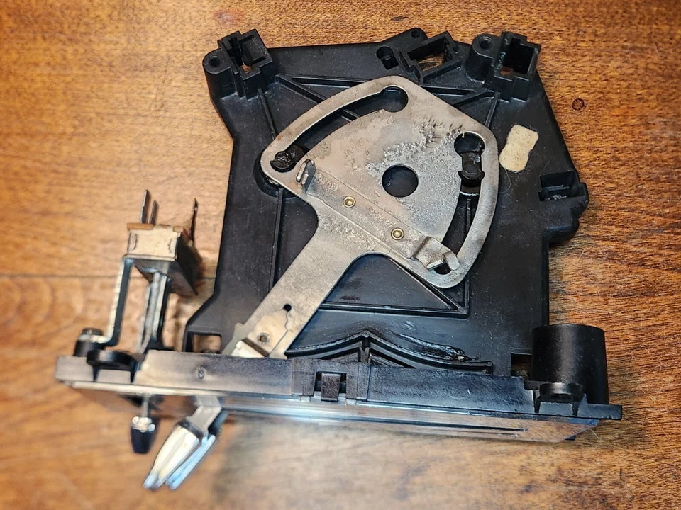 Control de tablero calentador Buick Regal Century original GM 1974-1977 Foto 2 de 4