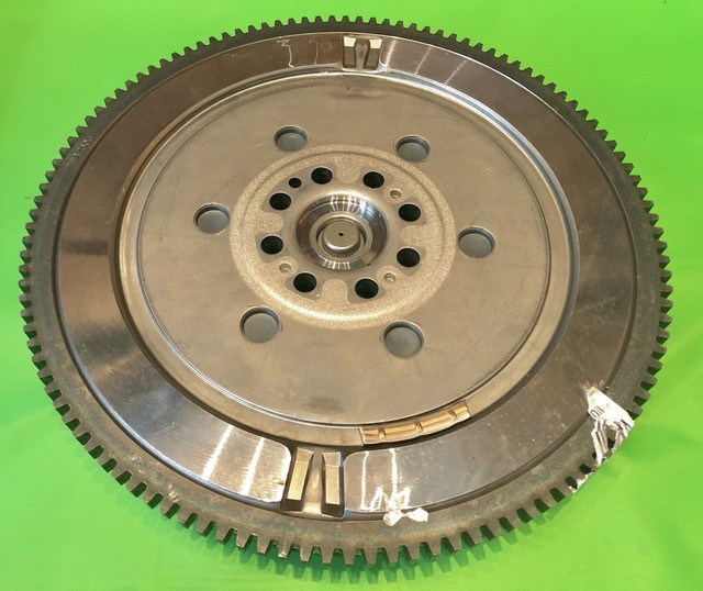 Audi S4 B6 20042005 V8 4.2L Engine OEM Flywheel Dual Mass