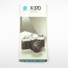 Minolta X-370 SLR Camera - Vintage Fold-Out Brochure Pamphlet