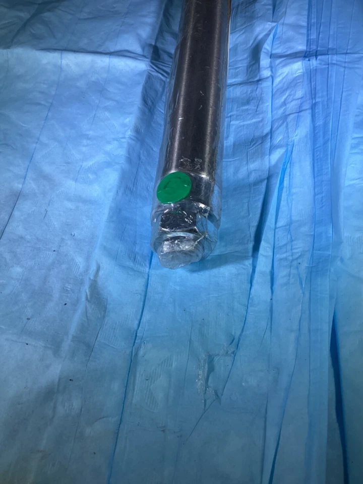 Numatics 1062D4-08A cylinder  1-1/16 x 8.000 in OA6A-849174-5 New Made in USA - Image 3 of 4