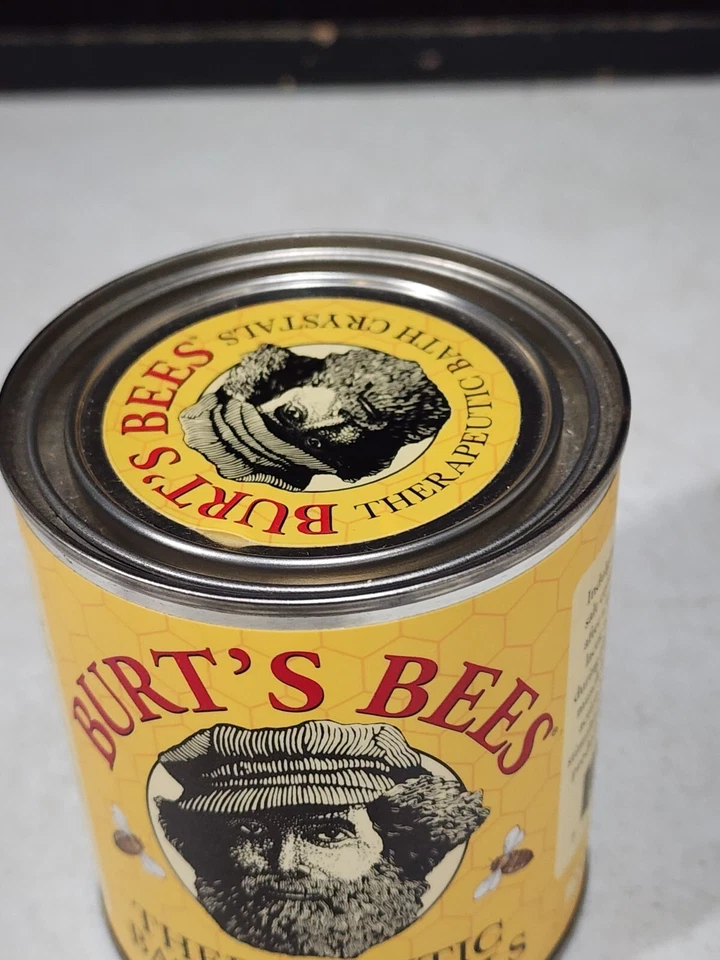 NEW AND SEALED Burt's Bees Therapeutic Bath Crystals 1 lb - Image 2 of 4