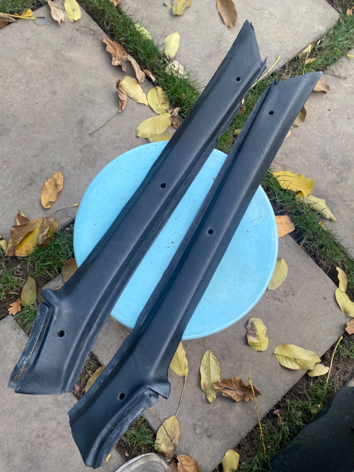 05-12 Porsche 911 997 Pair LH&RH Interior A-Pillar Trim Panels (Sand