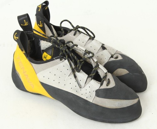 tarifa climbing shoe