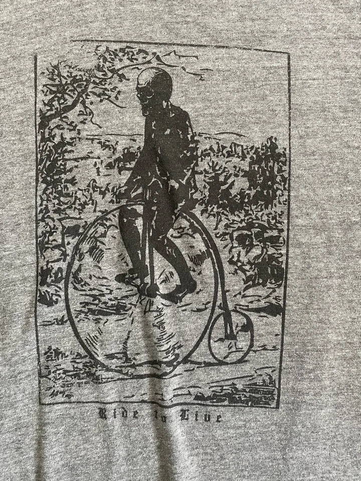 Marc By Marc Jacobs Grey “Ride To Live” T Shirt Size Large - Image 2 of 4