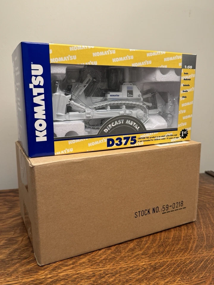 Komatsu D375A бульдозер с Ripper - "БЕЛЫЙ" - 1/50 - First Gear #59-0218 - 400 сделано - Изображение 3 из 4