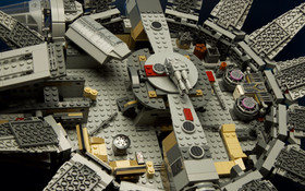 Lego 75105 Millennium Falcon Used W/ 3 Minifigures Rey(cracked torso) Fin BB8 