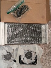 EKWB Quantum Radiators P280M - Black and RGB Fans