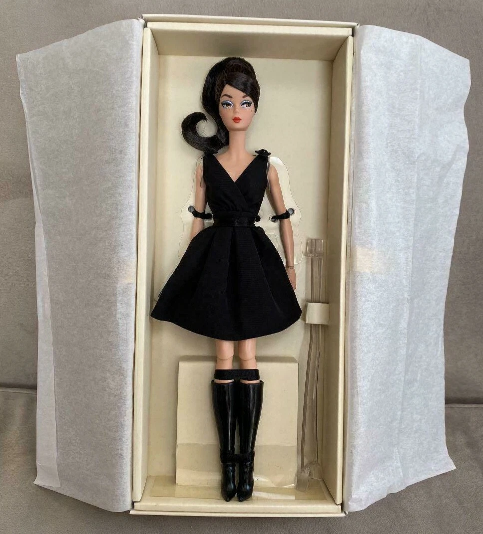 barbie black dress