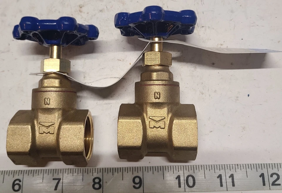 (2)  Compact-Pattern Threaded Gate Valve Brass 200psi 3/4" FIP x 3/4"  FIP - Image 3 of 4