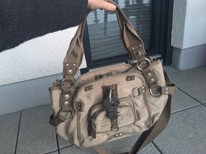 george gina and lucy tasche