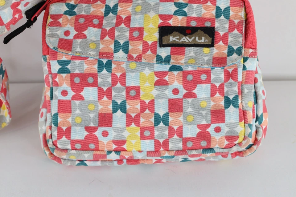 Bolso Bandolera Senderismo Vintage Kavu Envejecido Deletrear Lona Geométrico Arco Iris Foto 3 de 4