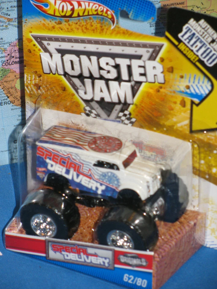 Camión de reparto especial Hot Wheels Monster Jam #62/80 Tattoo Advance autopartes Foto 3 de 4