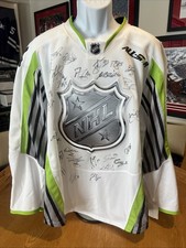 2015 NHL All-Star Team Autographed Team Issued Authentic Jersey (52)