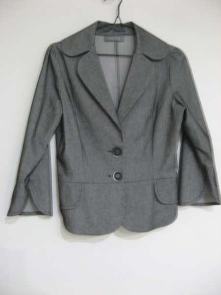 SHEIKE BLACK TINY CHECK TWO BUTTON 3/4 SLEEVE PEPLUM JACKET SIZE 8