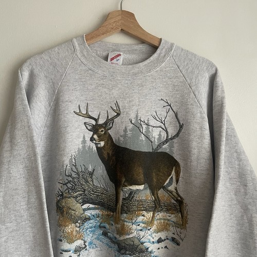 Vintage 1989 Whitetail Deer Crewneck Sweatshirt Jerzees Made in USA Large