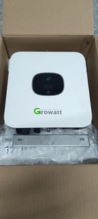Growatt MIC 2000TL X PV Wechselrichter 2000 W – gebraucht